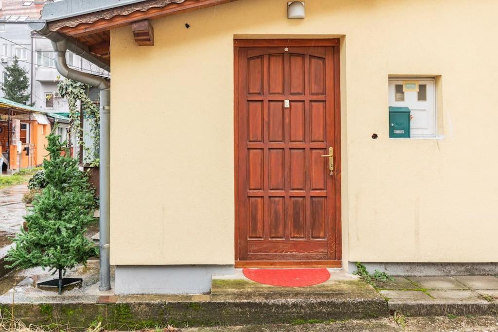 Warm House Full Of Green Ambient,Joy And Comfort Zagreb Dış mekan fotoğraf